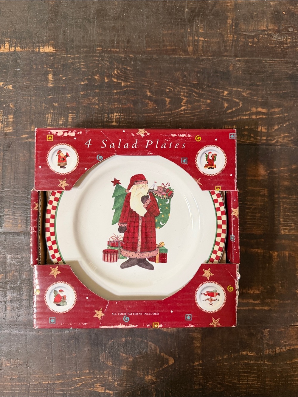 Holiday Santa Salad Plates - Set of 4 - Red & White